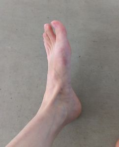 feet32-2